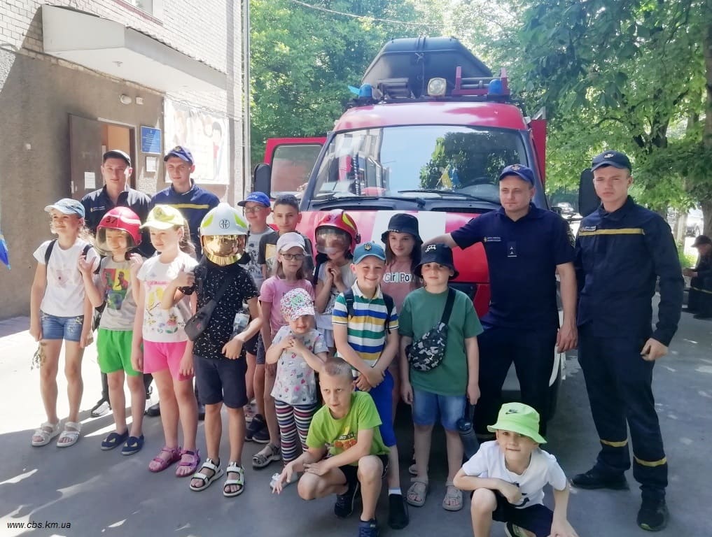 Зустріч з рятувальниками у філії №12.
